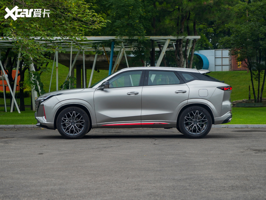 2022LWZ6 {L 1.5T DCTǺ