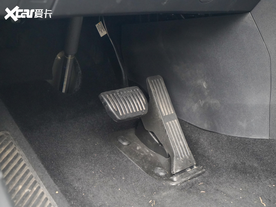 2022LWZ6 {L 1.5T DCTǺ