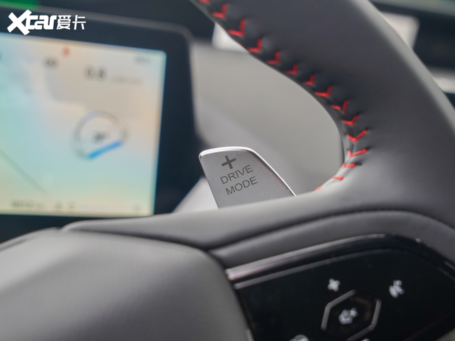 2022LWZ6 {L 1.5T DCTǺ