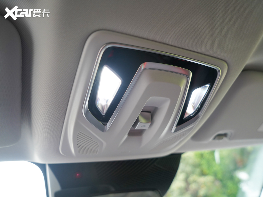 2022LWZ6 {L 1.5T DCTǺ