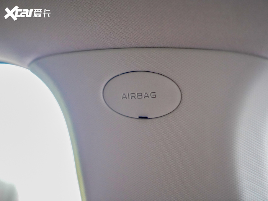 2022LWZ6 {L 1.5T DCTǺ