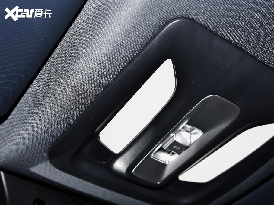 2022LWZ6 {L 1.5T DCTIͳа