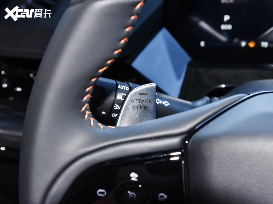 2022LWZ6 {L 1.5T DCTIͳа