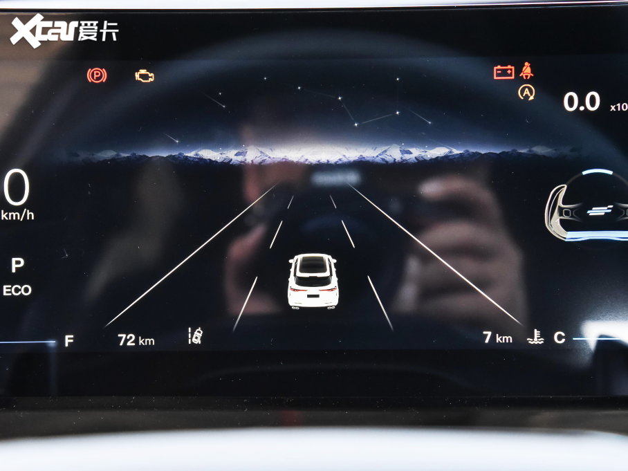 2022LWZ6 {L 1.5T DCTIͳа