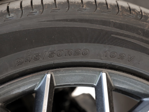 2022{L 1.5T DCTI(lng) ݆̥ߴ