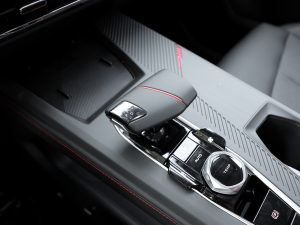 2022{L 1.5T DCTI(lng) QU