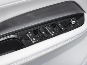 2022{LiDD 150KMŞ п؅^