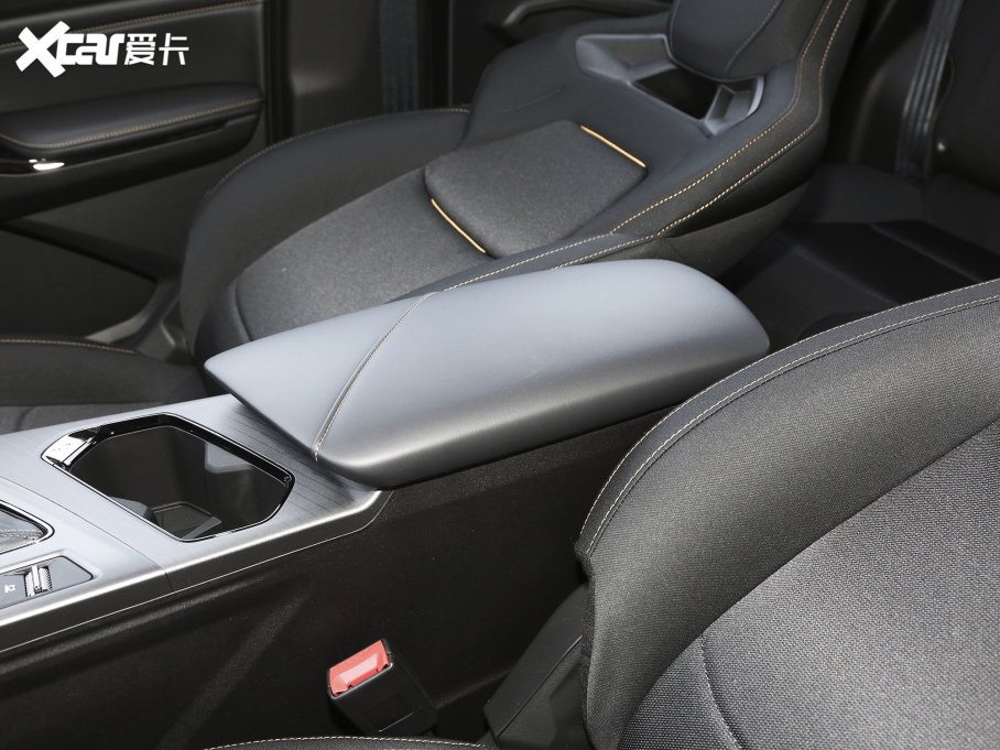 2023LWX5 PLUS 1.5T DCT