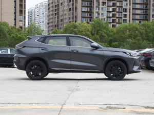 2023款改款 1.5T DCT先锋型 正侧（右）