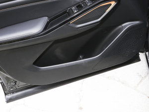 2023款1.5T DCT乐享型 前门储物空间