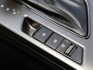 2023款1.5T DCT乐享型 驻车制动器