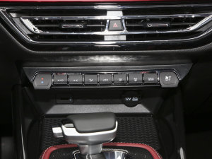 2023 1.5T DCTA {{