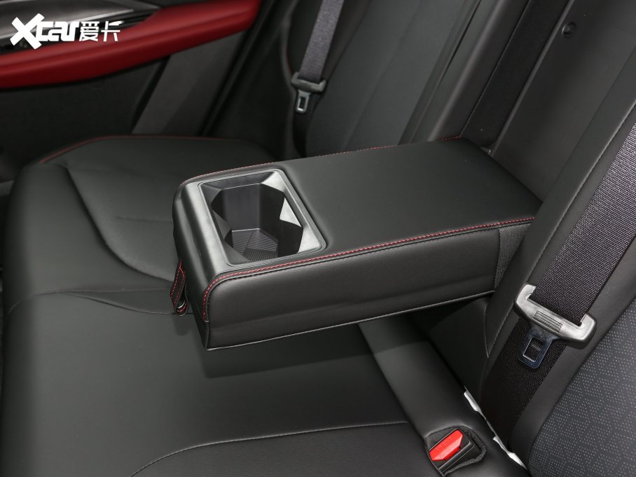 2023LWZ6 {L 2.0T Ԅh