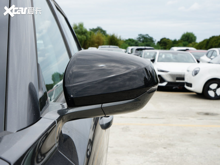 2023LWZ6 {L 1.5T DCT