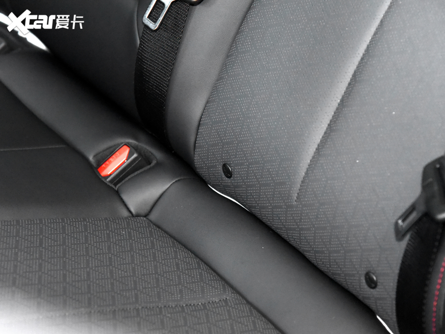 2023LWZ6 {L 1.5T DCTǿ