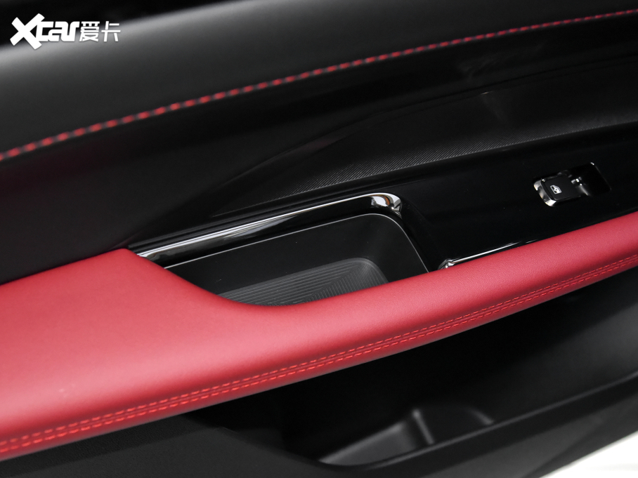 2023LWZ6 {L 1.5T DCTǿ