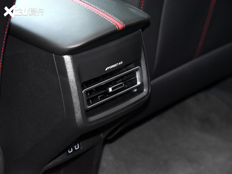 2023LWZ6 {L 1.5T DCTǿ