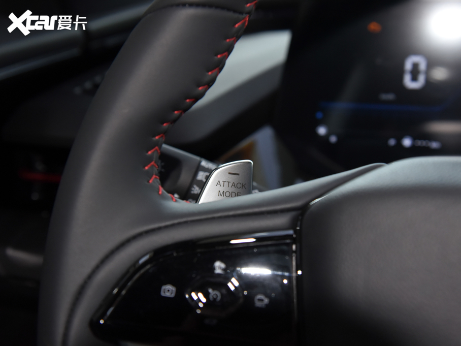 2023LWZ6 {L 1.5T DCTǿ