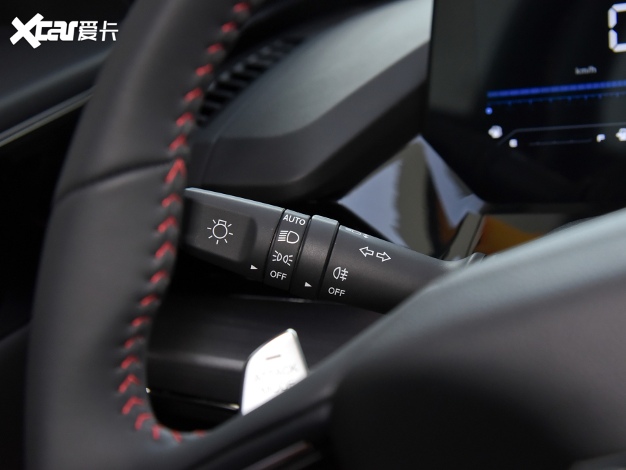 2023LWZ6 {(ln)L 1.5T DCTǿ