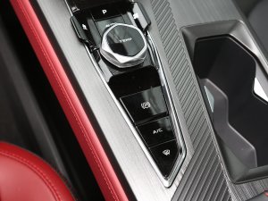 2023{L 2.0T Ԅ v܇Ƅ