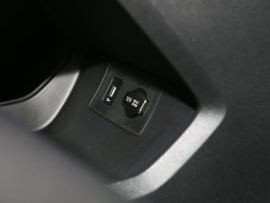 2023{L 2.0T Ԅ п؅^(q)