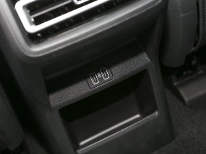 2023{L 2.0T Ԅ п؅^(q)