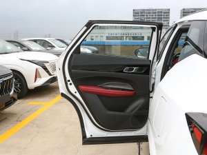 2023{L 2.0T Ԅh п؅^