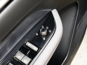 2023{L 1.5T DCT п؅^