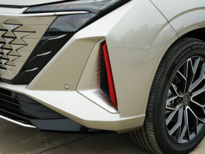 2023{L 1.5T DCTI (ji)^