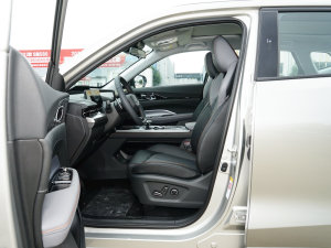 2023{L 1.5T DCTI ǰſg