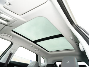 2023{L 1.5T DCTI 촰