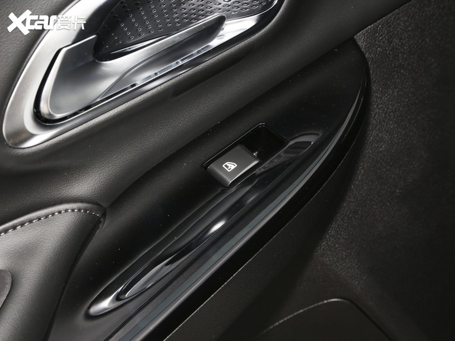 2023LWX7 PLUS  1.5TԄ