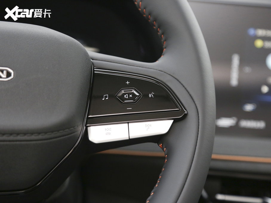 2023LWX7 PLUS  1.5TԄ