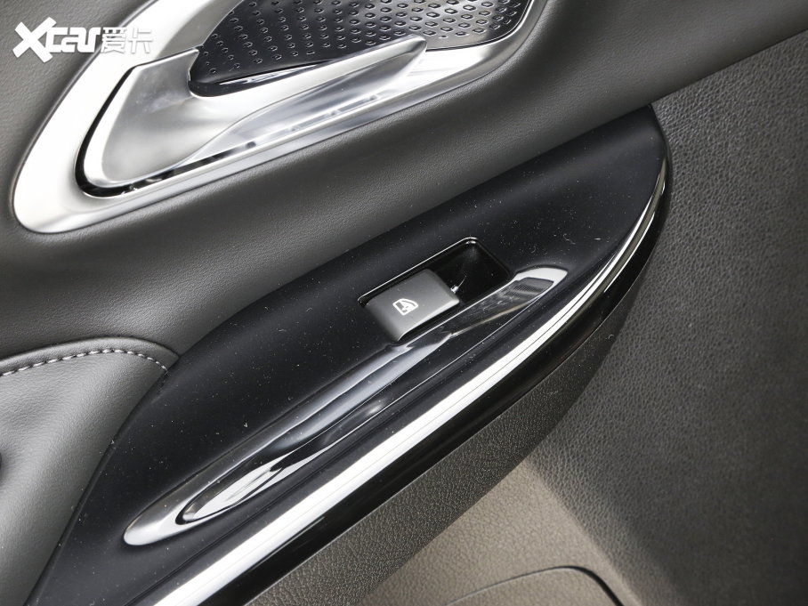 2023LWX7 PLUS  1.5TԄ 7