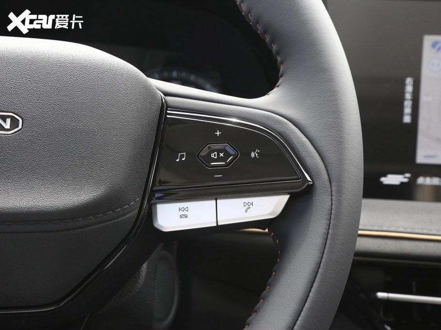 2023LWX7 PLUS  1.5TԄ 7