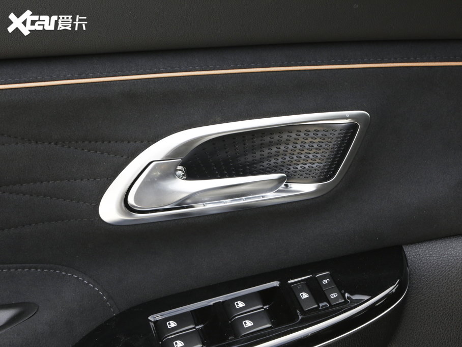 2023LWX7 PLUS  1.5TԄ 7