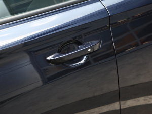 2023 1.5TԄI 7 {T