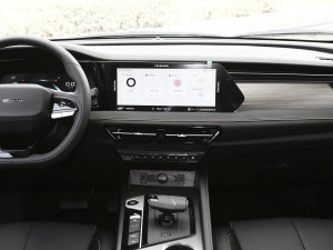 2023 1.5TԄI 7 п_