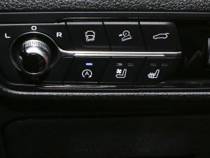 2023 1.5TԄI 7 п؅^