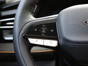 2023 1.5TԄI(lng) 7 п؅^(q)