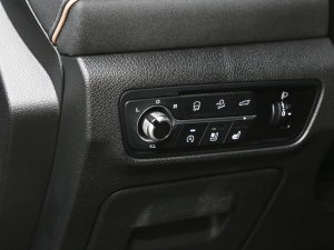 2023 1.5TԄI(lng) 7 п؅^(q)