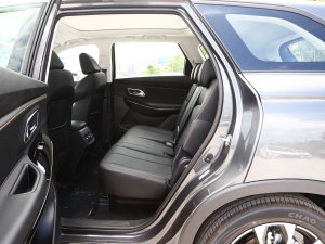 2023 1.5TԄ 7 ſg