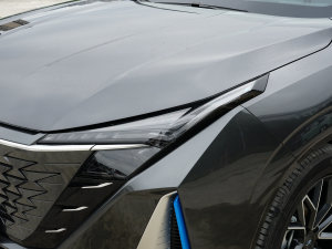 2023款智电iDD 150KM旗舰型PLUS智慧泊车版 大灯