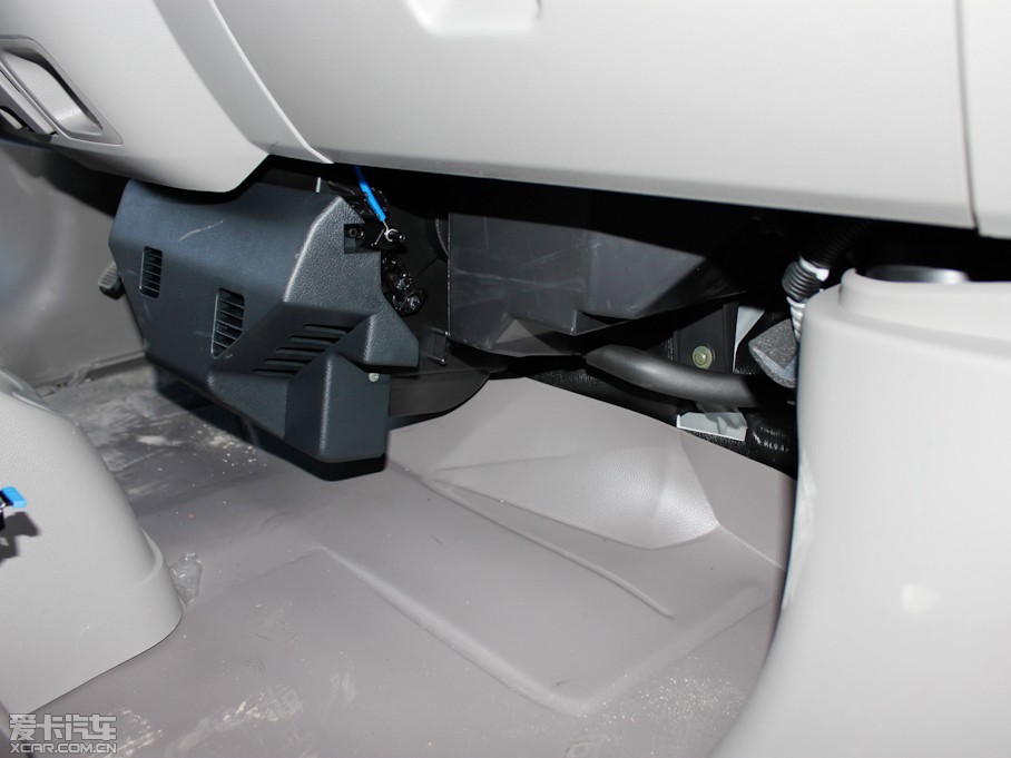 2011���L��֮��7 1.3L �քӾ�Ӣ��