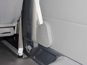 2011款1.3L 手动精英版 空间座椅