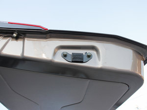 2011款1.3L 手动精英版 空间座椅