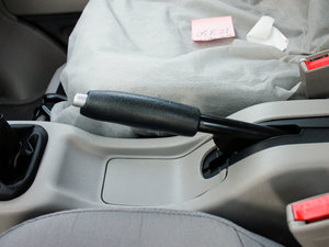 2011款1.3L 手动精英版 中控区