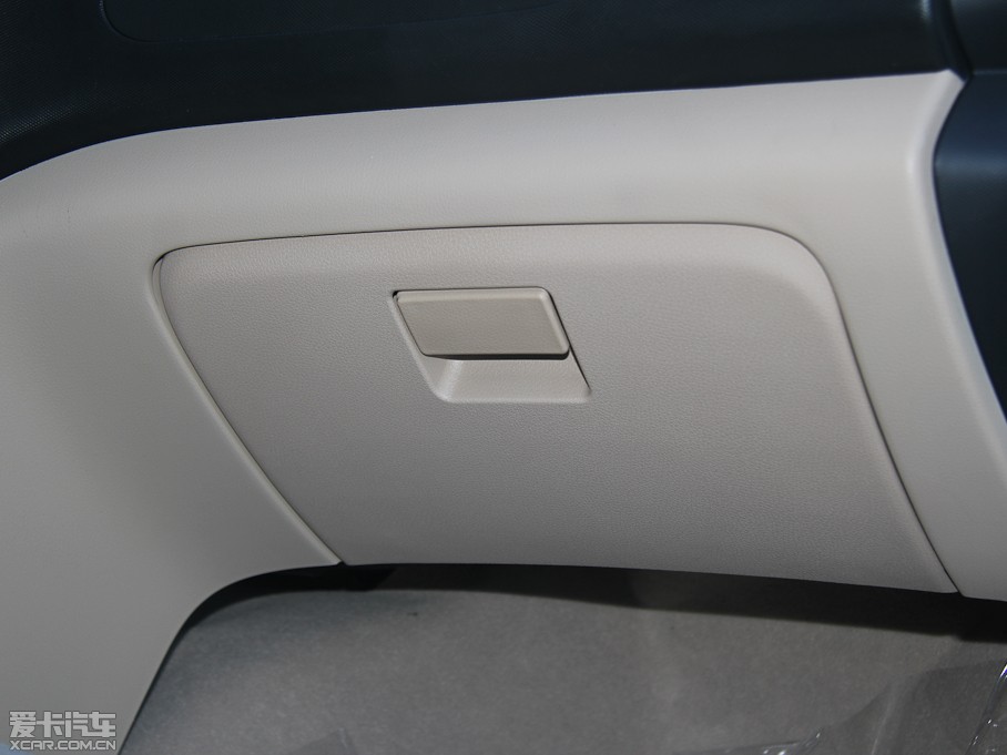 2012��W�ZS �\(y��n)�Ӱ� 1.3L ��Ӣ��