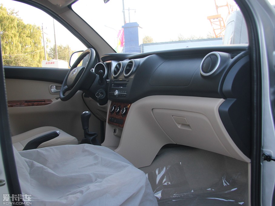 2012��W�ZS �\�Ӱ� 1.3L ��Ӣ��