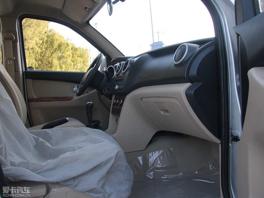 2012��W�ZS �\�Ӱ� 1.3L ��Ӣ��